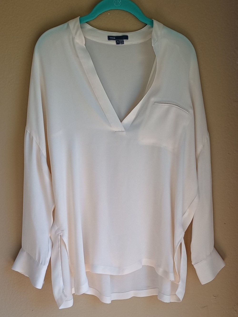 Vince Elevated Basic Deep V Career Silk Long Sleeve Office Minimalist Top Size S